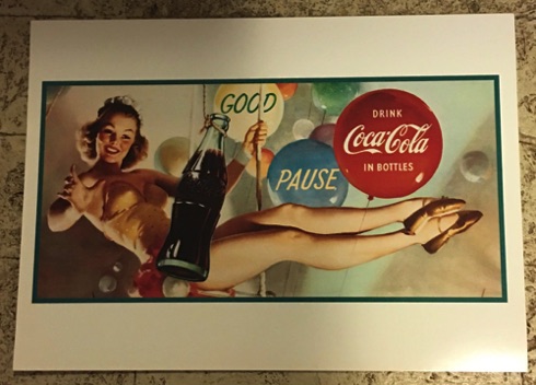02385-2 € 0,50 coca cola ansichtkaart 10x15cm dame schommel.jpeg